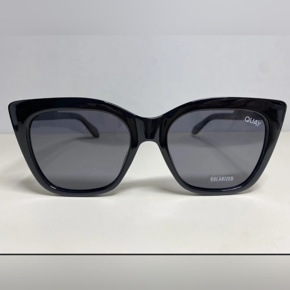 Quay Australia Sunglasses Tag Me Tortoise Black/ Smoke Polarized Authentic